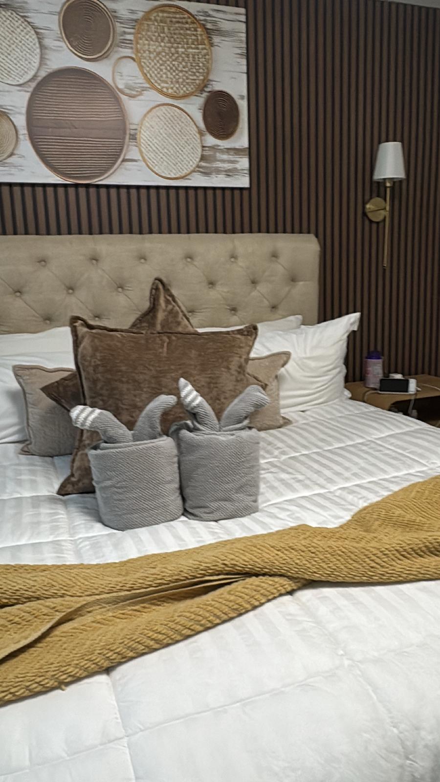Luxury Suite Styling